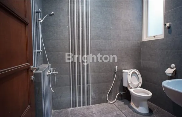 image RMH MARGOREJO INDAH TERAWAT & NYAMAN (4)