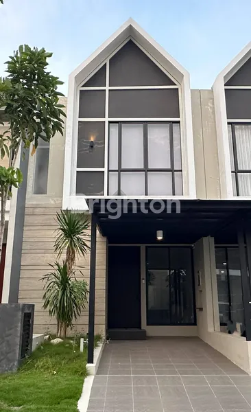 image RUMAH SIAP HUNI FULL FURNISH DI NORTHWEST CITRALAND DEKAT UC, GRAHA NATURA DAN GWALK (1)