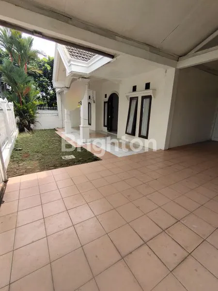 image RUMAH LUAS  2 LANTAI SAWANGAN PERMAI DEPOK (3)