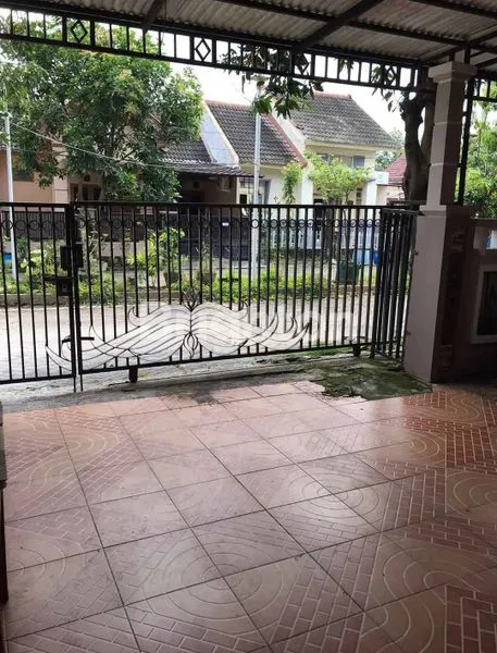 image RUMAH MODERN MINIMALIS SIAP HUNI DI W. MONGONSIDI SEMARANG (3)