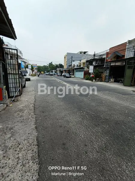 image DIJUAL RUKO SIAP HUNI, LOKASI STRATEGIS, DEKAT DENGAN TANJUNG DUREN, JAKARTA BARAT (1)