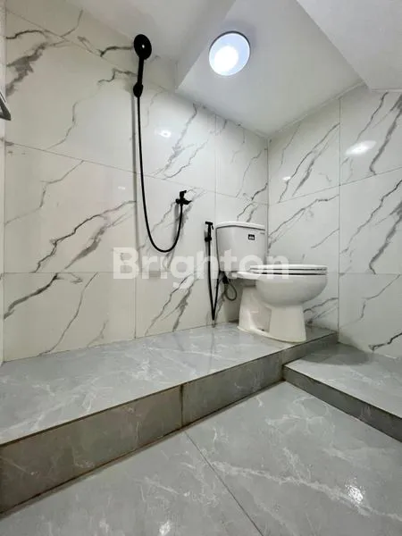 image TURUN HARGA 1,490 JT JADI 1,350JT RUMAH MEWAH MODERN JAGAKARSA JAKARTA SELATAN (6)