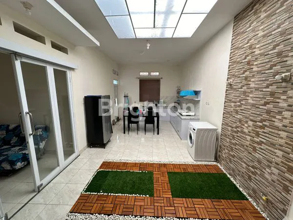 image *RUMAH MODERN MINIMALIS SIAP PAKAI BESERTA ISIAN DEKAT EXIT TOLL KARTASURA* (3)