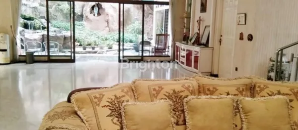 image RUMAH MEWAH 2 LANTAI AREA FAVORIT MANYAR, 5 MENIT DARI HOTEL BONNET, RESTO LAYAR (6)