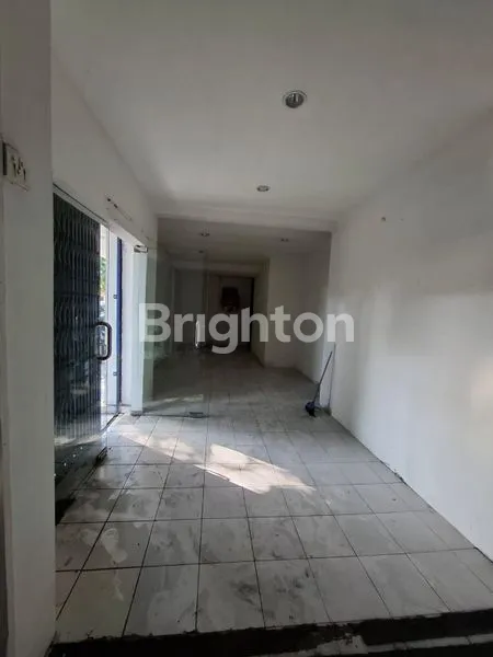 image DISEWAKAN TOKO LOKASI SANGAT STRATEGIS DI SUKAWATI - GIANYAR (5)