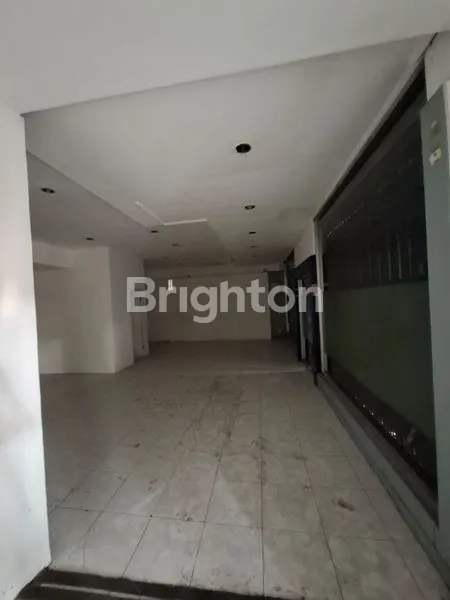 image DISEWAKAN TOKO LOKASI SANGAT STRATEGIS DI SUKAWATI - GIANYAR (6)