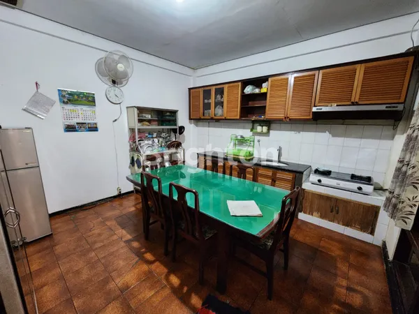 image  RUMAH DI RAYA MAYJEN SUNGKONO  DEKAT   SUTOS, DEKAT CIPUTRA WORLD  (3)