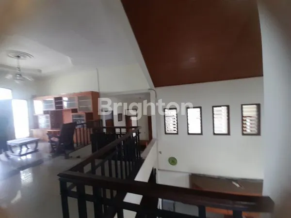 image RUMAH MEWAH NUANSA ASRI GOBAH (6)