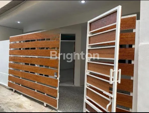 image RUMAH 2.5 LANTAI TANJUNG DUREN (1)