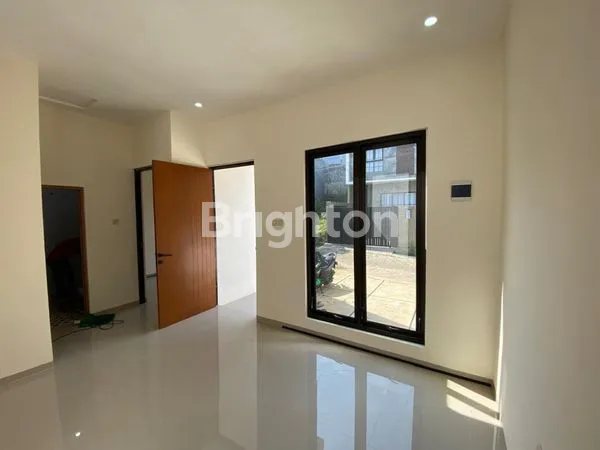 image RUMAH DI PUNCAK BURING INDAH  (6)