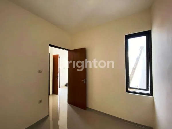 image RUMAH DI PUNCAK BURING INDAH  (7)