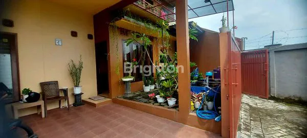 image RUMAH 2 LANTAI DI AMPELDENTO - KAB MALANG (2)