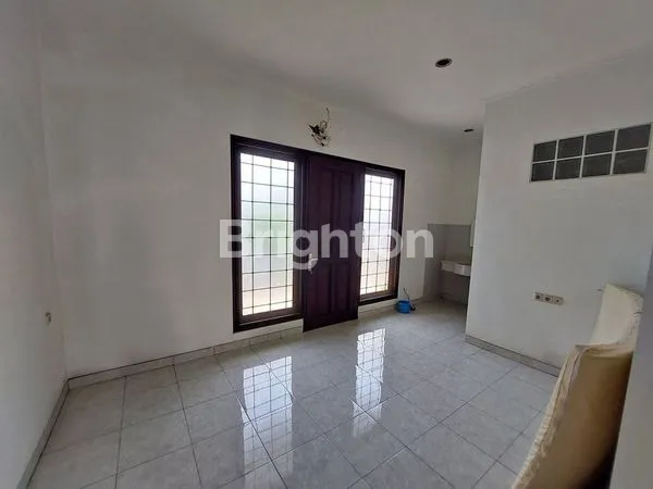 image RUMAH DI VILA VALENSIA KOSONGAN (4)