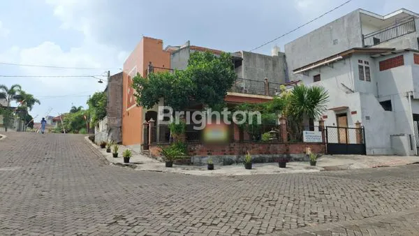 Gambar Property RUMAH RIVERSIDE MALANG