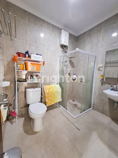 image RUMAH HOOK MEWAH DEKAT POLDA KALIMANTAN TIMUR (8)