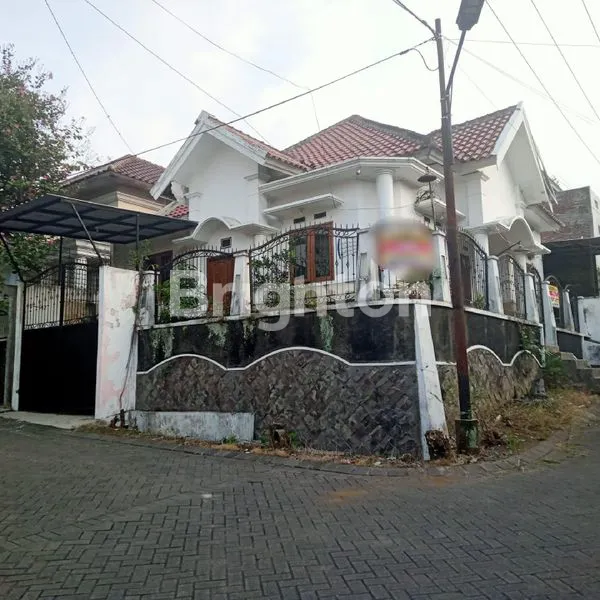 image RUMAH RIVERSIDE MALANG  (2)