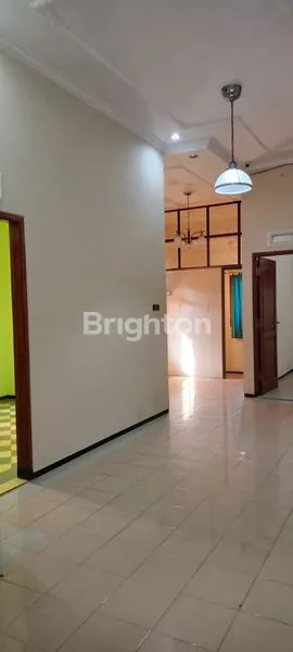 image RUMAH RIVERSIDE MALANG  (3)