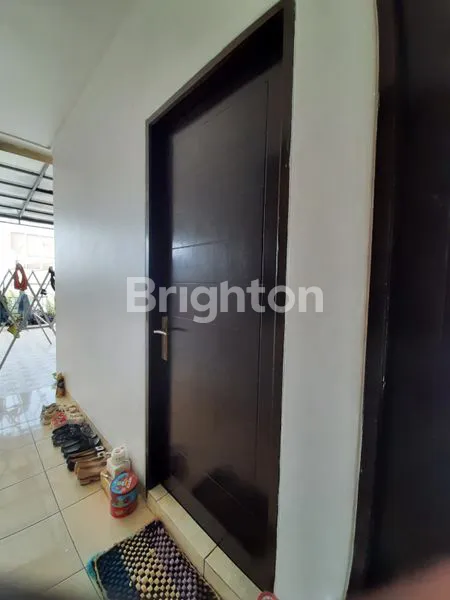 image RUMAH 3 LANTAI TAMAN RATU (5)