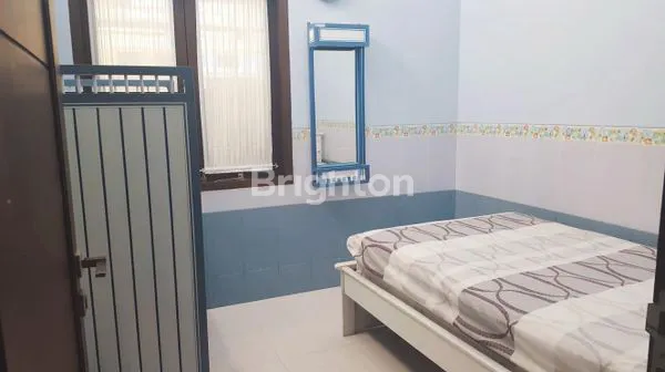 image RUMAH BAGUS MINIMALIS FURNISH DISEWAKAN MURAH DI PERMATA JINGGA MALANG (5)