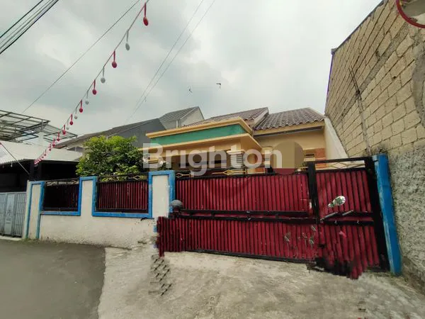 image HUNIAN STRATEGIS DEKAT STASIUN DEPOK LAMA (1)