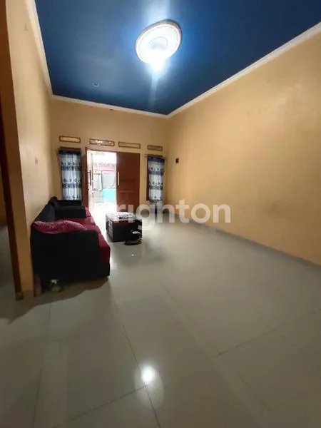 image HUNIAN STRATEGIS DEKAT STASIUN DEPOK LAMA (4)