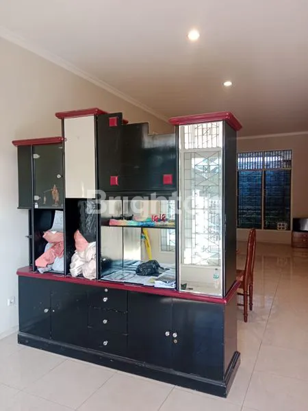 image RUMAH DAERAH SUTOREJO SURABAYA (2)