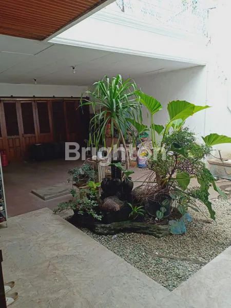 image RUMAH 1 LANTAI AREA KOMERSIAL RAYA KUPANG BARU STRATEGIS SURABAYA BARAT DEKAT TOL, HR MUHAMMAD, MAYJEN SUNGKONO, KUPANG INDAH, SEKOLAH (7)