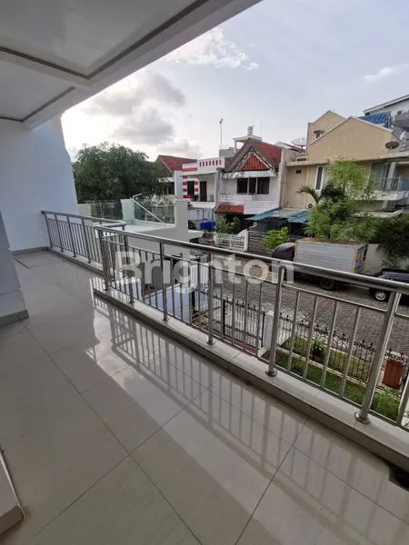 image RUMAH BESAR SIAP HUNI PIK 1 (2)