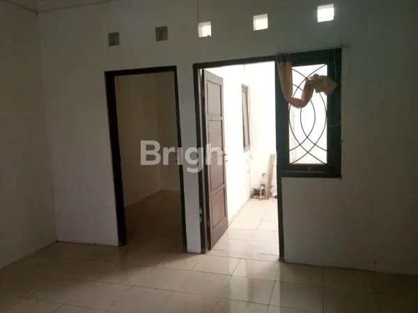 image RUMAH BELAKANG HOTEL ALANA  (2)