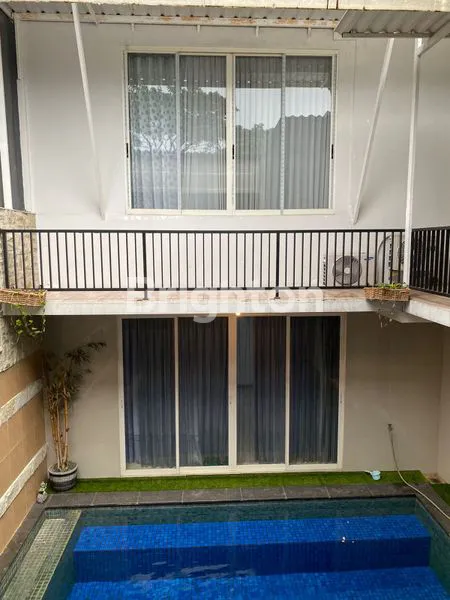 image FOREST MANSION WITH POOL (4)