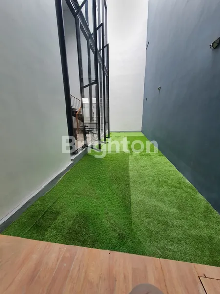 image RUMAH 2 LANTAI BARU GRESS DEKAT PAKUWON CITY GALAXY MALL MULYOSARI KENJERAN MERR KERTAJAYA ITS UNAIR (7)