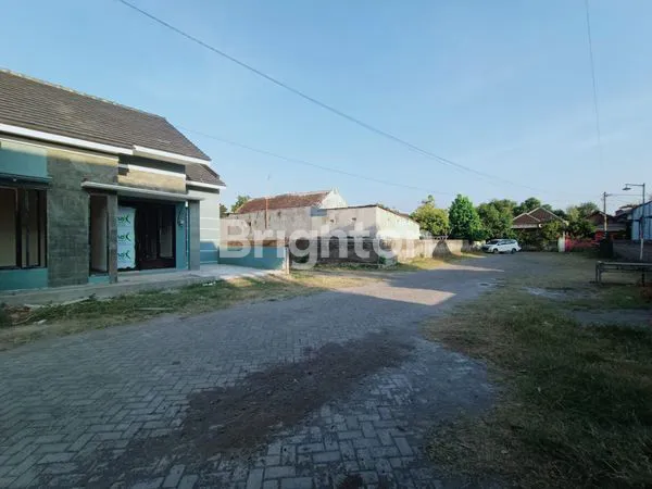 image RUMAH DIJUAL NYAMAN DI KEDIRI (8)