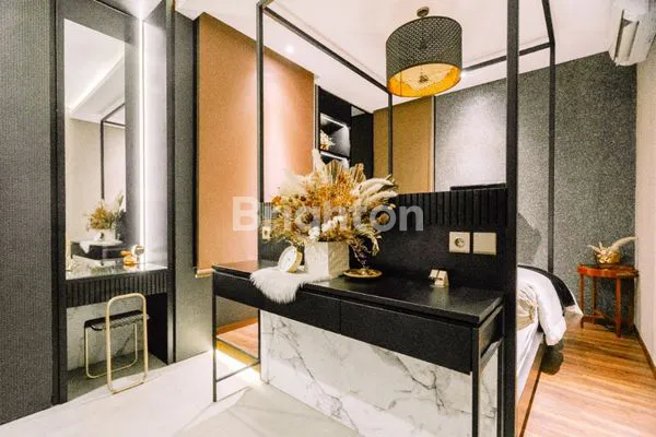 image RUMAH DURI KEPA INTERIOR CANTIK ADA KOLAM RENANG JAKARTA BARAT (3)