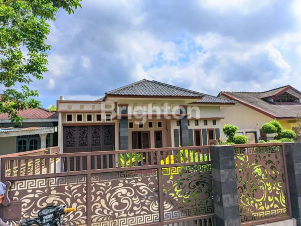 RUMAH KOMPLEK PEMDA STABAT