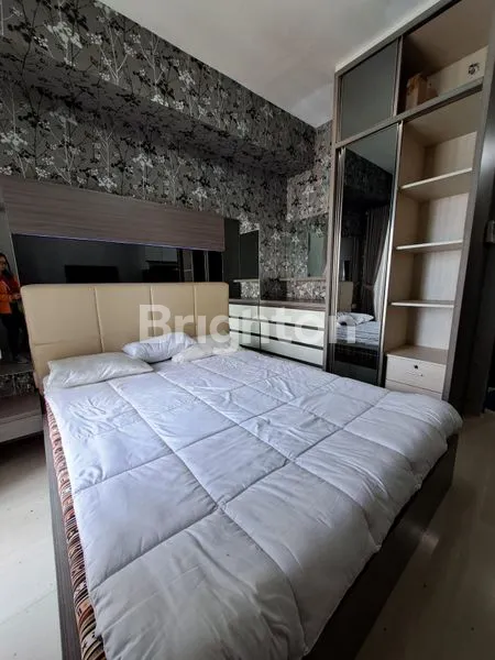 image APARTEMEN SKYLINE PARAMOUNT FULLY FURNISH BAGUS (3)