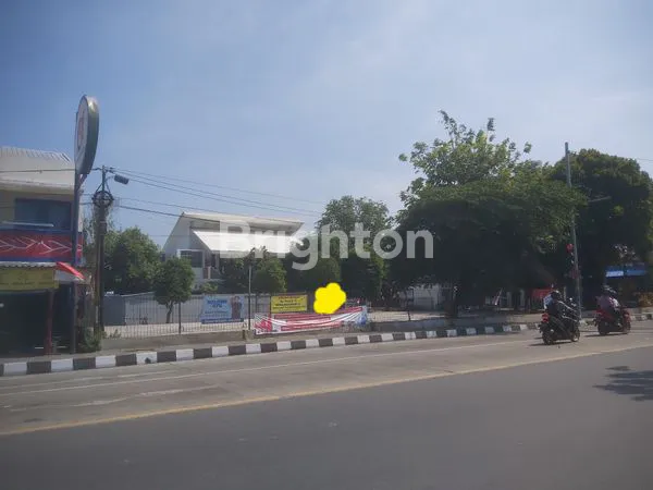 image TANAH DI JALAN UTAMA SUMBER SUPER MURAH HARGA BAWAH PASAR !! (1)