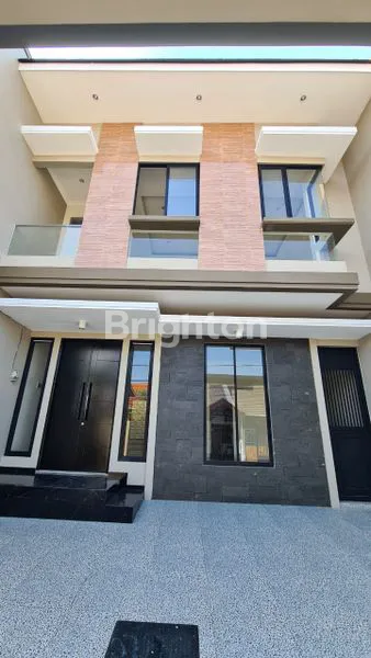 image RUMAH BARU SIAP HUNI NGINDEN INTAN DEKAT MANYAR, SEMOLOWARU, RUNGKUT, NGAGEL (2)