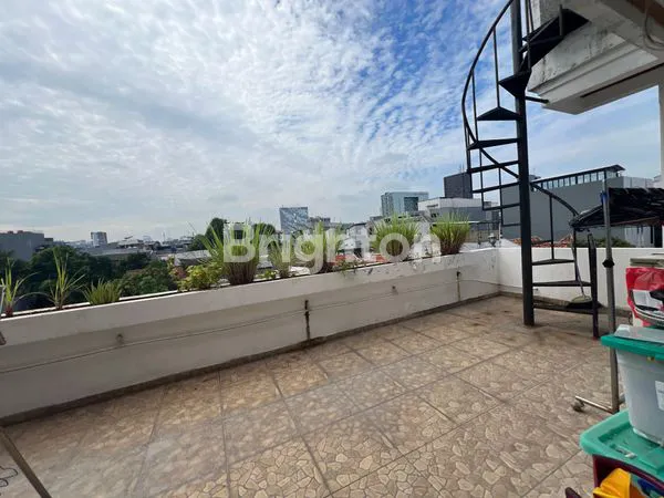 image RUMAH BAGUS DEKAT MALL LOKASARI (3)