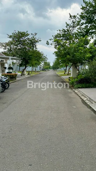 image CLUSTER FEDORA , SUVARNA SUTERA , TANGERANG (2)