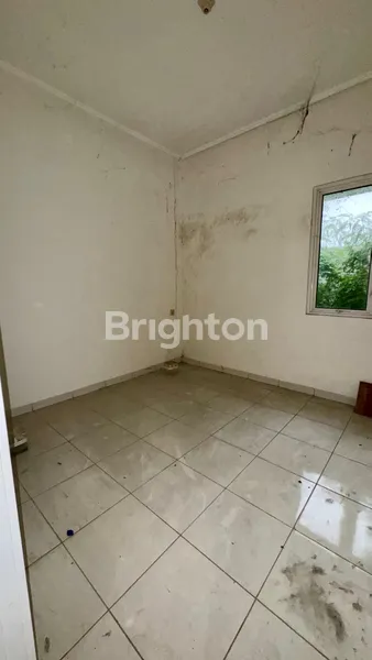 image CLUSTER FEDORA , SUVARNA SUTERA , TANGERANG (8)