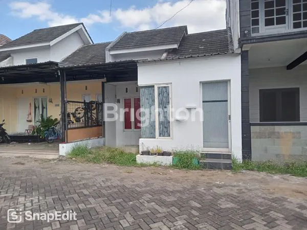 image RUMAH GREEN LAND CLUSTER JEMBER (8)