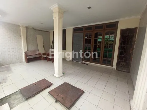 image DISEWAKAN RUMAH DI PETOJO SELATAN (7)