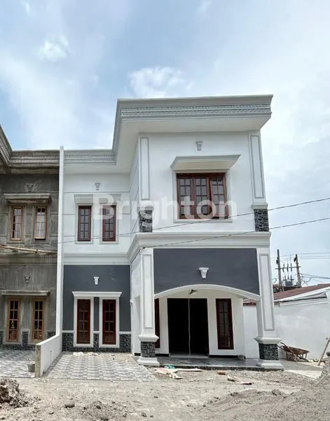 image RUMAH SAN MARINO RESIDENCE MEDAN SELAYANG (1)