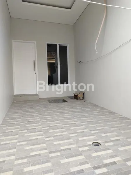 image RUMAH BARU 3,5 LANTAI TAMAN RATU TIPE D (3)