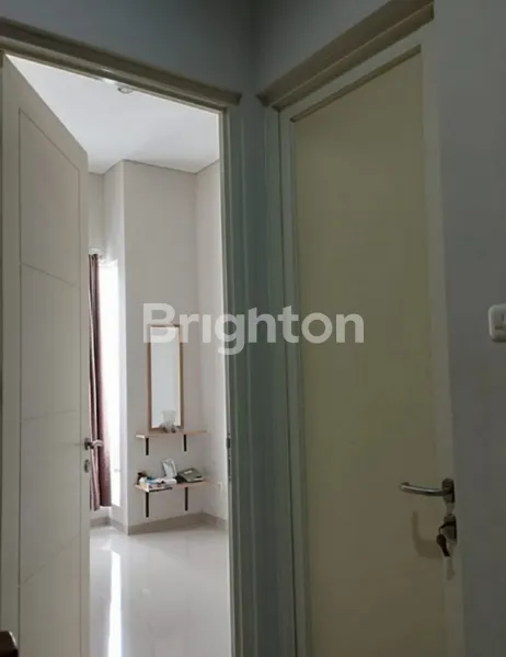 image RUMAH 2 LANTAI SEMI FURNISH MURAH AREA RUNGKUT ASRI, SURABAYA TIMUR (5)