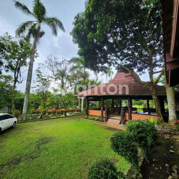 image VILLA DI MEGAMENDUNG PUNCAK BOGOR (6)