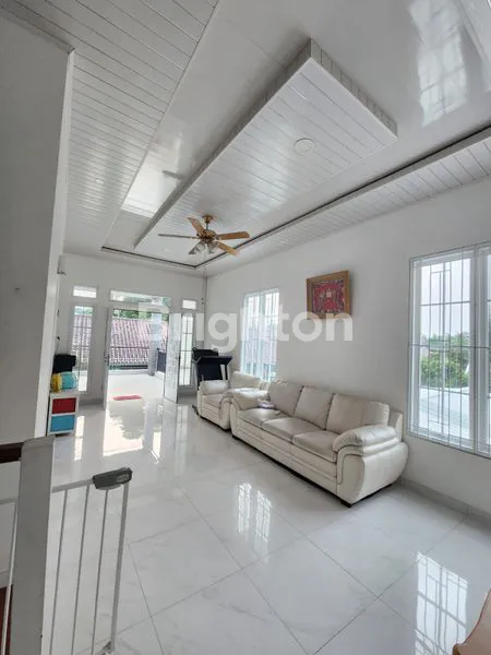 image RUMAH BESAR DAN MEWAH FULL FURNISHED BERIKUT GUDANG DI BOGOR (3)