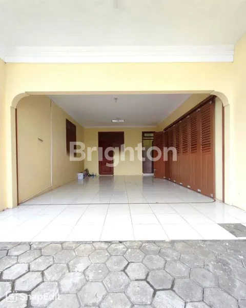 image RUMAH 1 LANTAI VIBES OLD MONEY NYAMAN SRONDOL SEMARANG SELATAN (3)