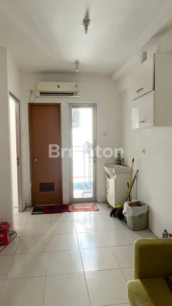 image APARTEMENT GUNAWANGSA MANYAR 2BR TOWER B LANTAI 18 SEMIFURNISH (2)