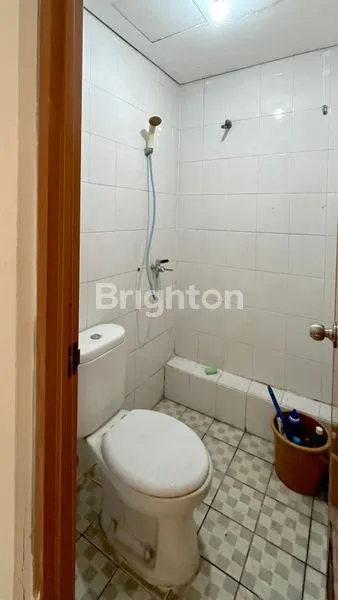 image APARTEMENT GUNAWANGSA MANYAR 2BR TOWER B LANTAI 18 SEMIFURNISH (3)